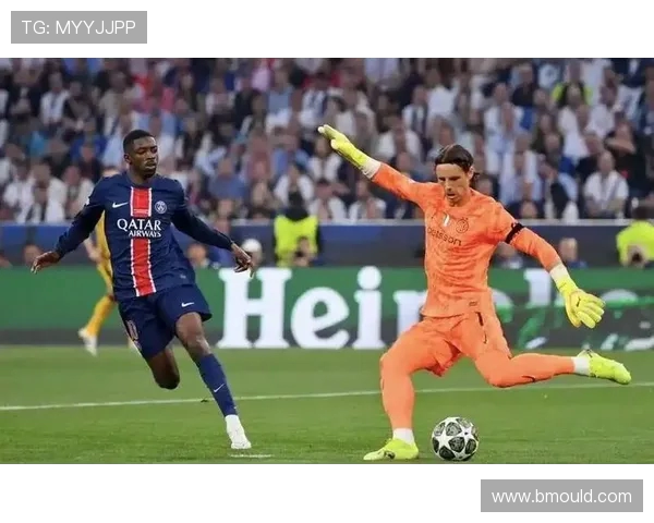 门将视角VS观众视角欧冠争议进球视频多维度还原