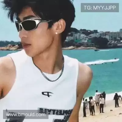 成歌舟